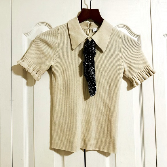 Sandro cute short sleeve knitted top - Picture 1 of 1